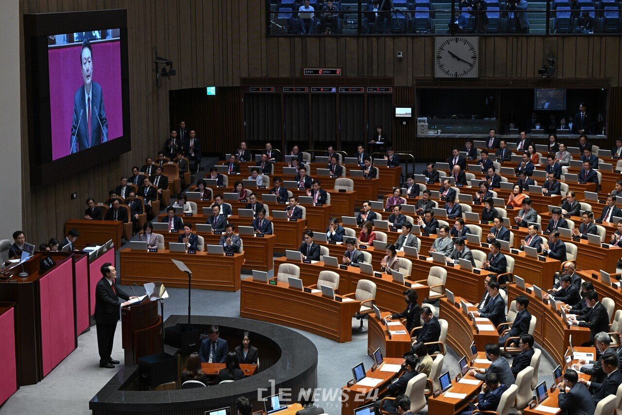 좋은 관행을 깨뜨린 대통령의 한 걸음