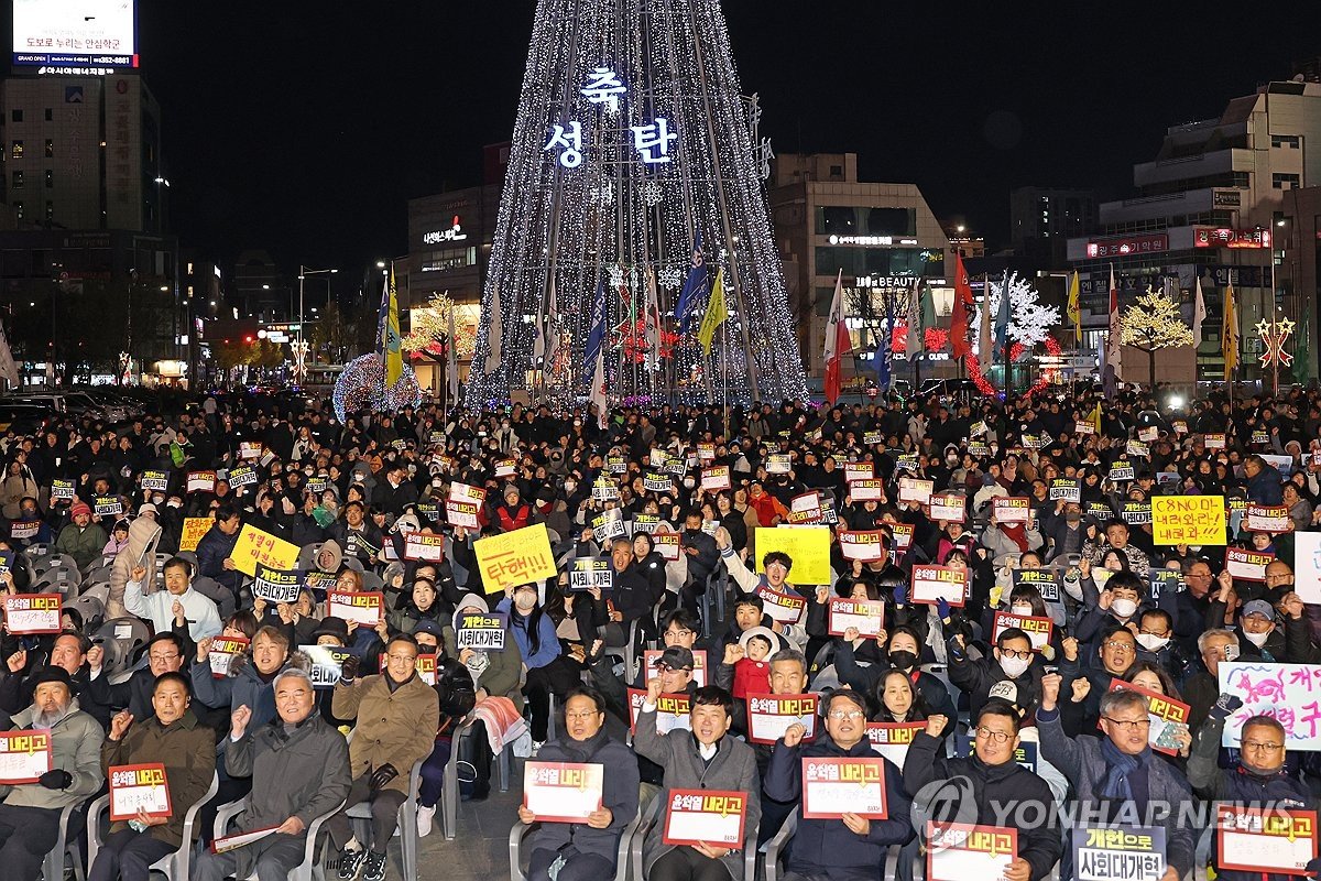 각 도시에서 타오른 촛불의 불씨